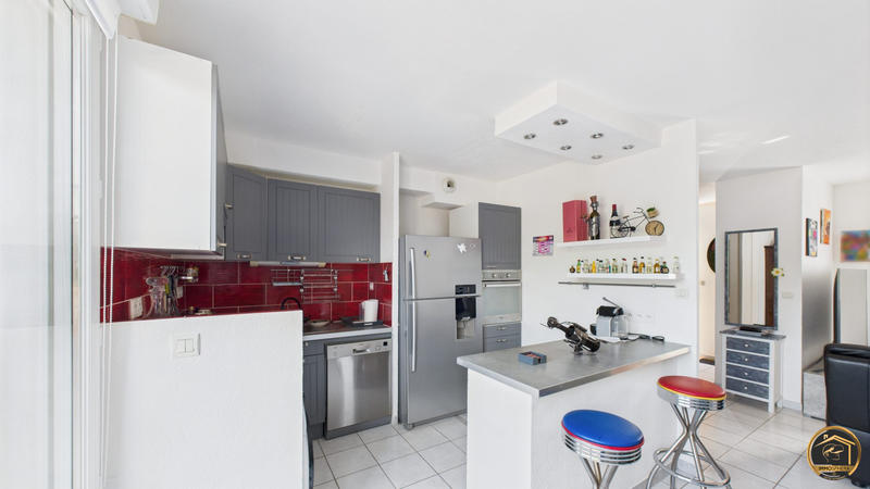 Duplex - 74 m² - 4 pièces