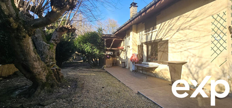 Maison - 203 m² - 4 pièces