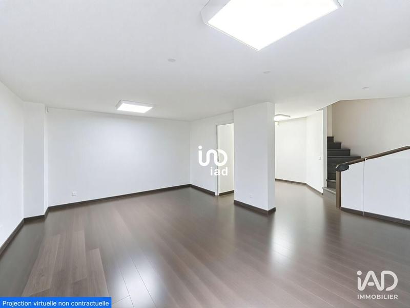 Local commercial - 158 m²