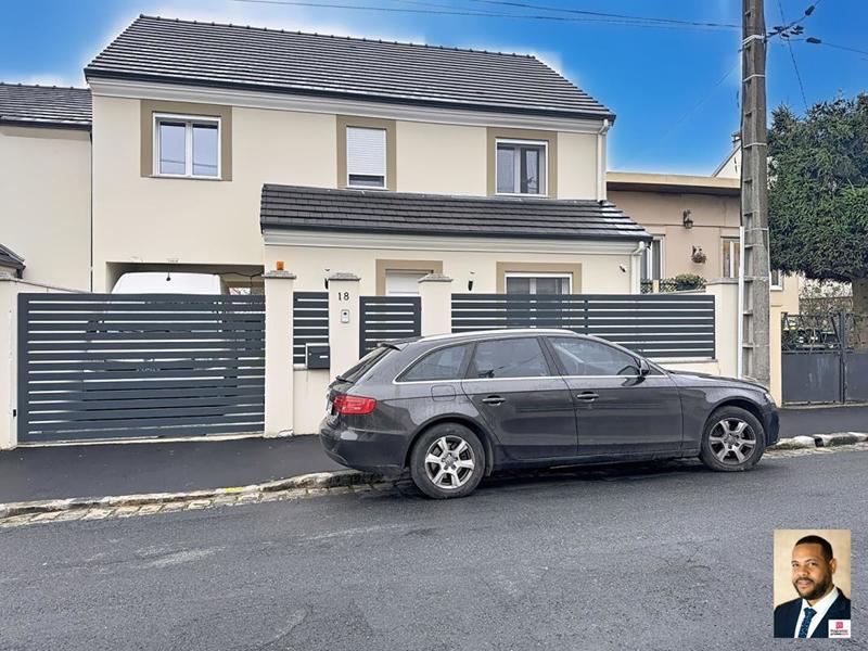 Maison - 160 m² - 7 pièces