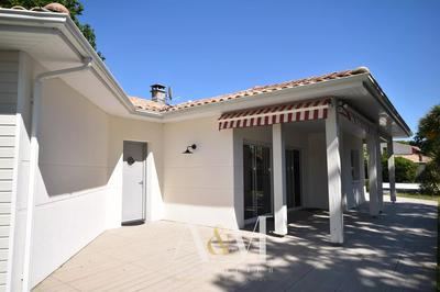 Maison - 173 m² - 5 pièces