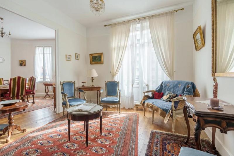 Appartement - 90 m² - 4 pièces