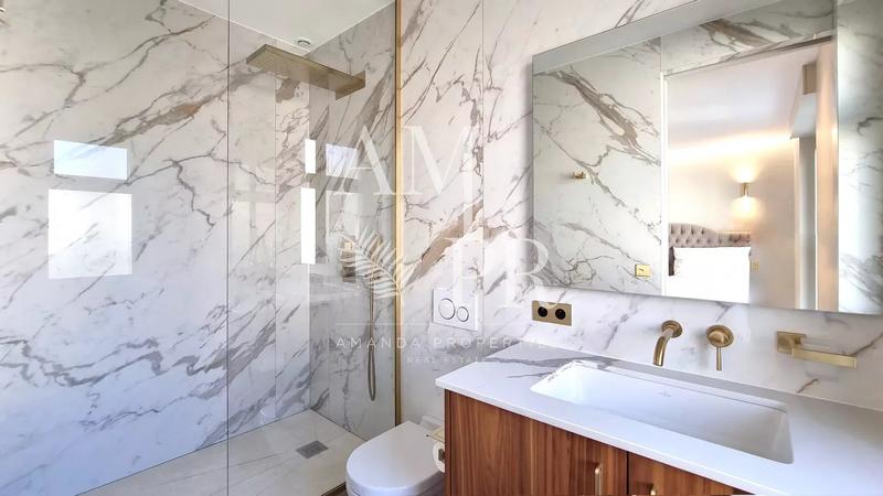 Appartement - 96 m² - 3 pièces