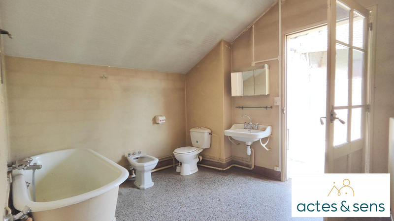 Maison - 126 m² - 6 pièces