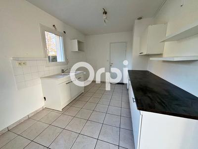 Maison - 88 m² - 5 pièces