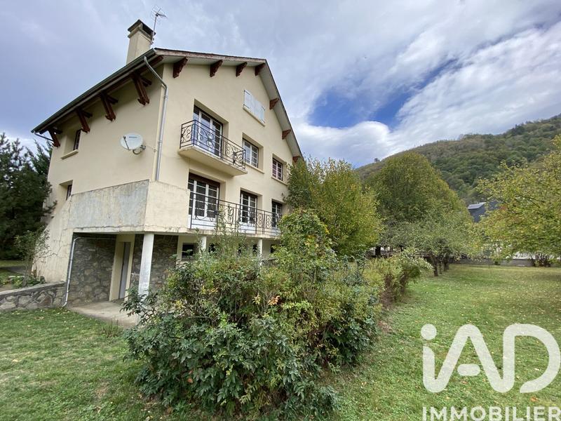 Maison - 159 m² - 7 pièces