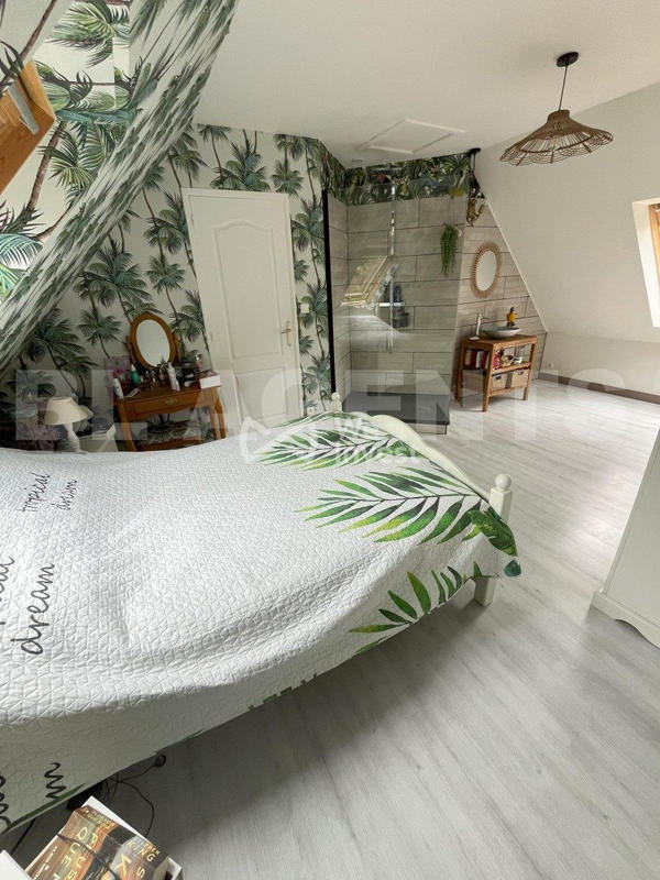 Maison - 144 m² - 6 pièces