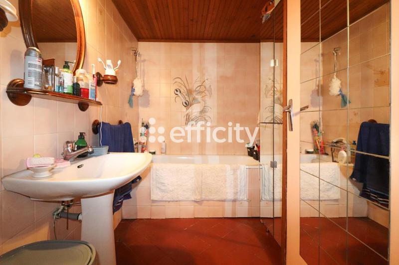 Pavillon - 102 m² - 4 pièces