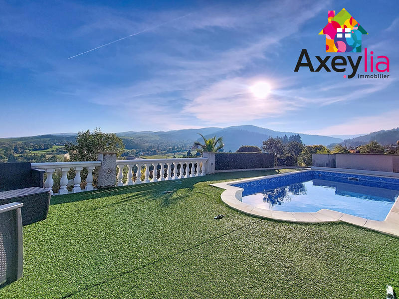 Maison - 149 m² - 7 pièces