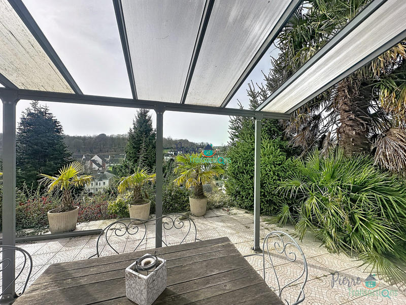 Maison - 152 m² - 5 pièces