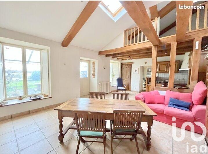 Maison - 174 m² - 9 pièces