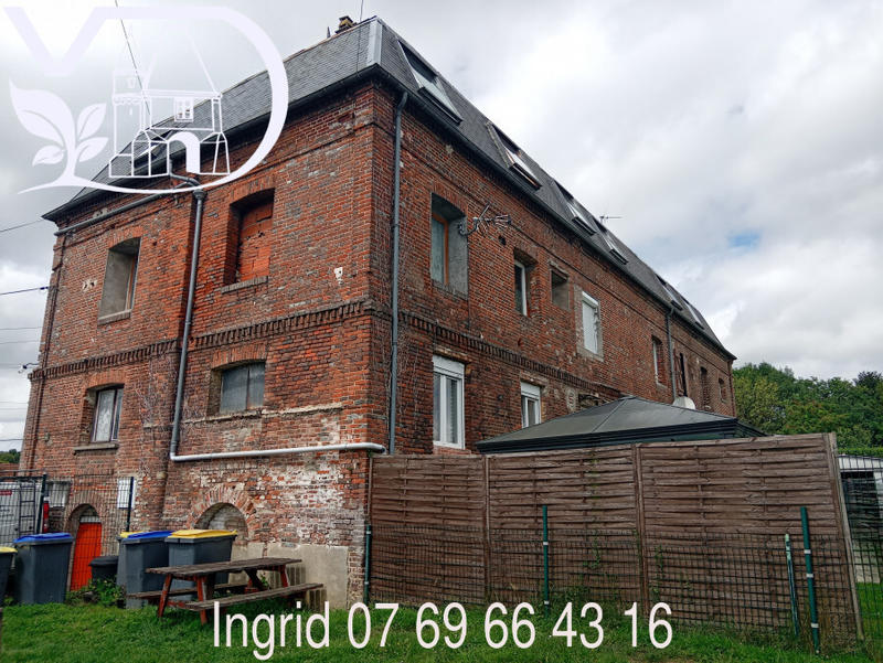 Immeuble - 241 m² - 10 pièces