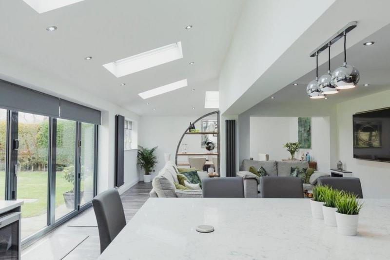 Maison - 90 m² - 5 pièces