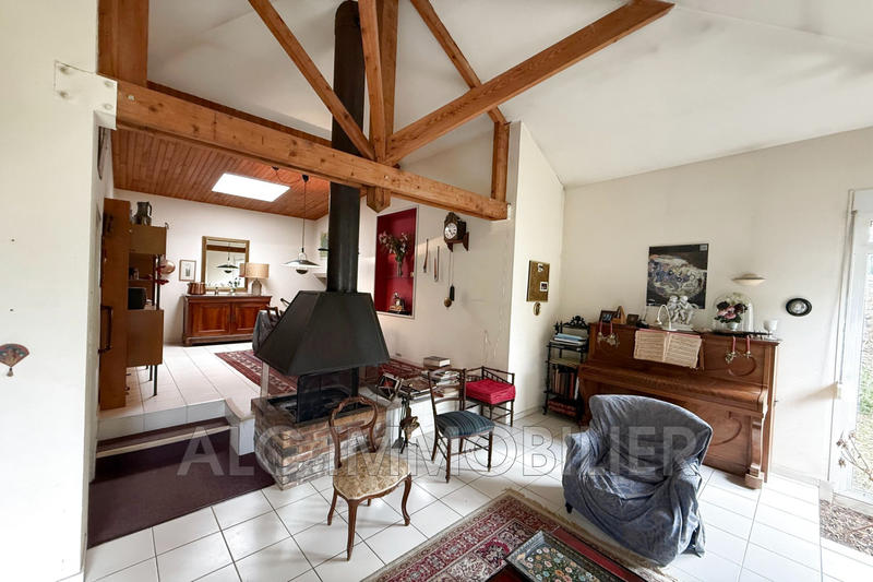 Maison - 135 m² - 6 pièces