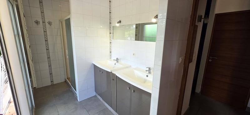 Villa - 214 m² - 7 pièces