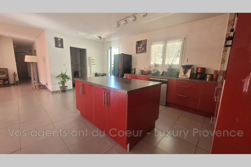 Maison - 106 m² - 4 pièces