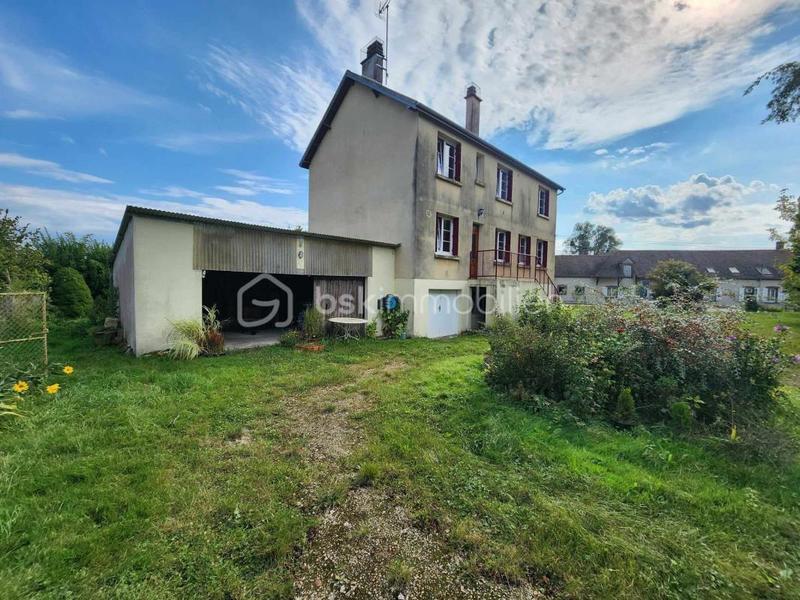 Maison traditionnelle - 137 m² - 8 pièces