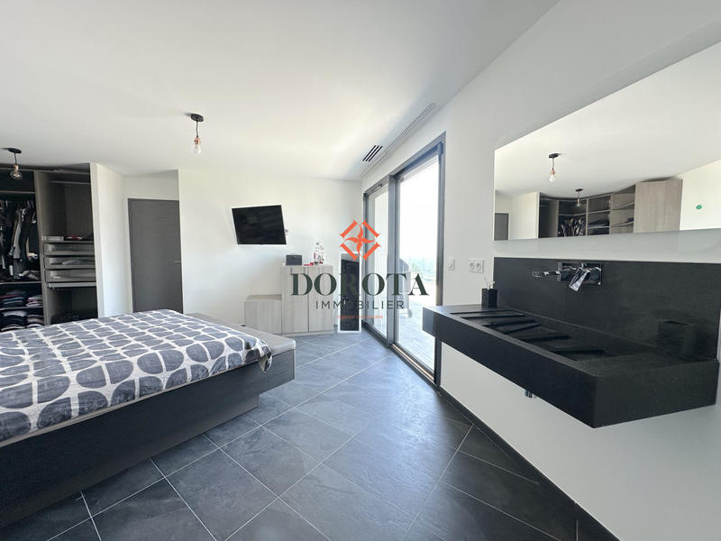 Maison contemporaine - 154 m² - 6 pièces