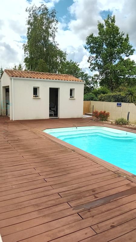 Villa - 206 m² - 11 pièces