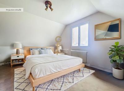 Maison - 136 m² - 6 pièces