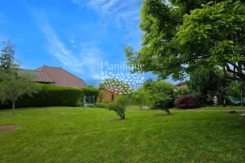 Propriété - 186 m² - 7 pièces