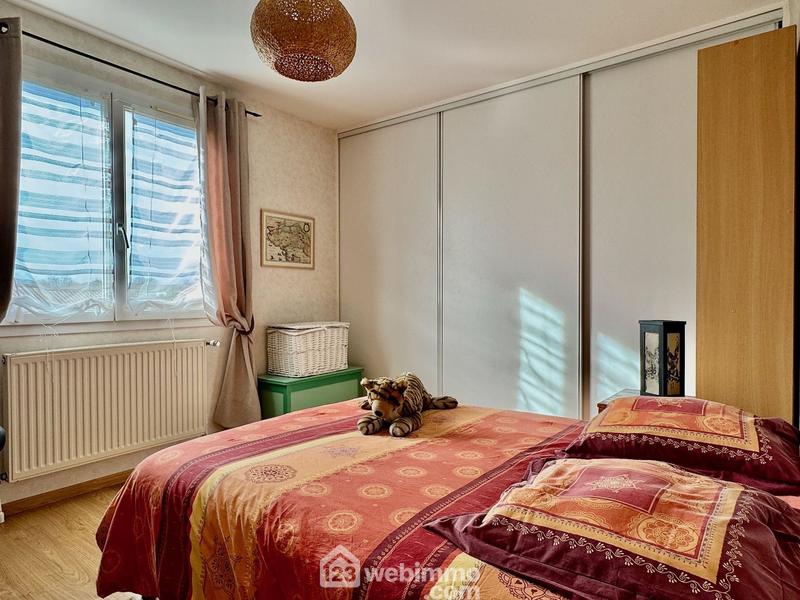 Maison - 102 m² - 5 pièces