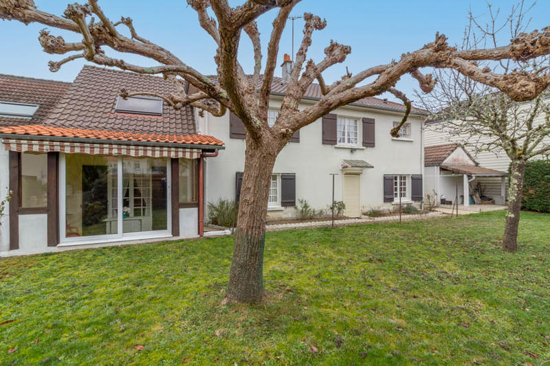 Maison - 123 m² - 7 pièces