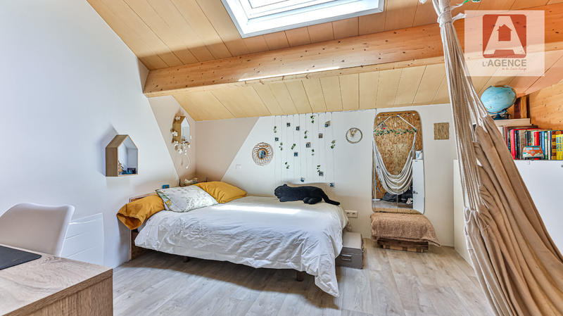 Maison - 173 m² - 6 pièces