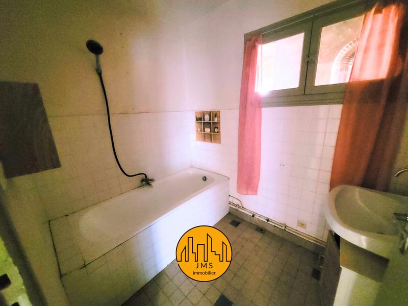 Maison de village - 95 m² - 5 pièces