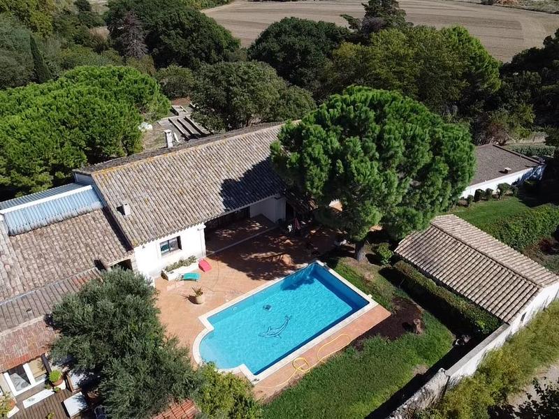 Villa - 205 m² - 6 pièces