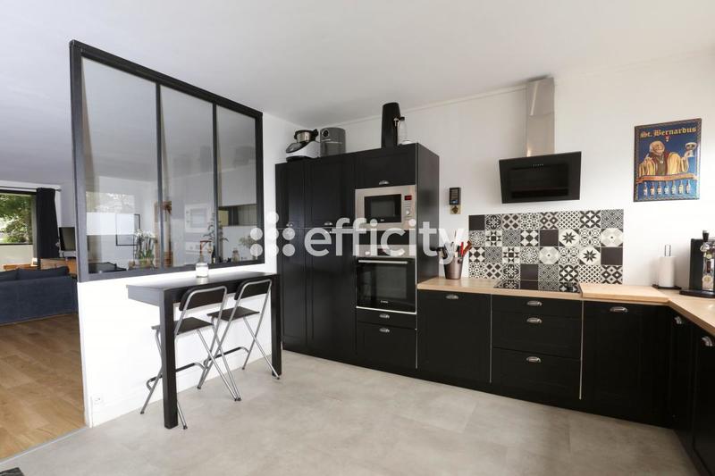 Appartement - 118 m² - 4 pièces