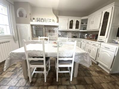 Maison - 172 m² - 7 pièces