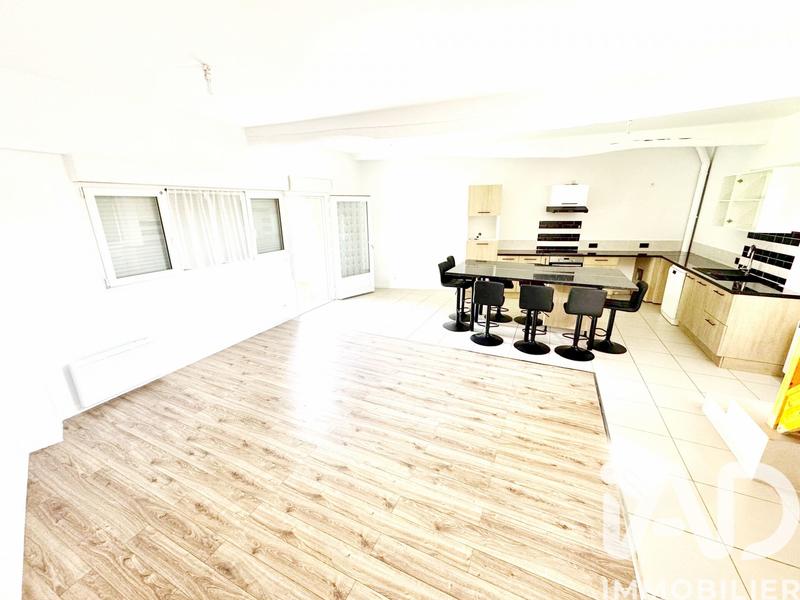 Maison - 93 m² - 4 pièces