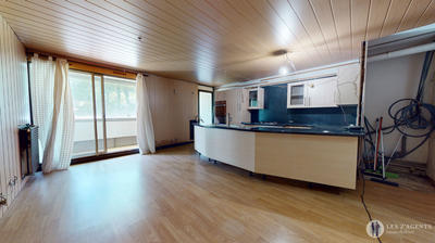 Appartement - 87 m² - 4 pièces