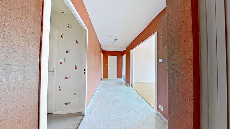 Appartement - 80 m² - 3 pièces