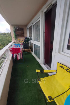 Appartement - 72 m² - 4 pièces