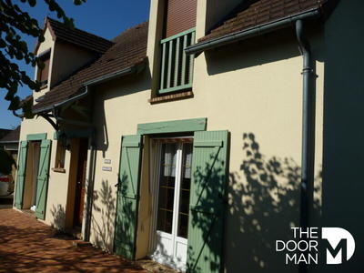 Demeure - 201 m² - 6 pièces