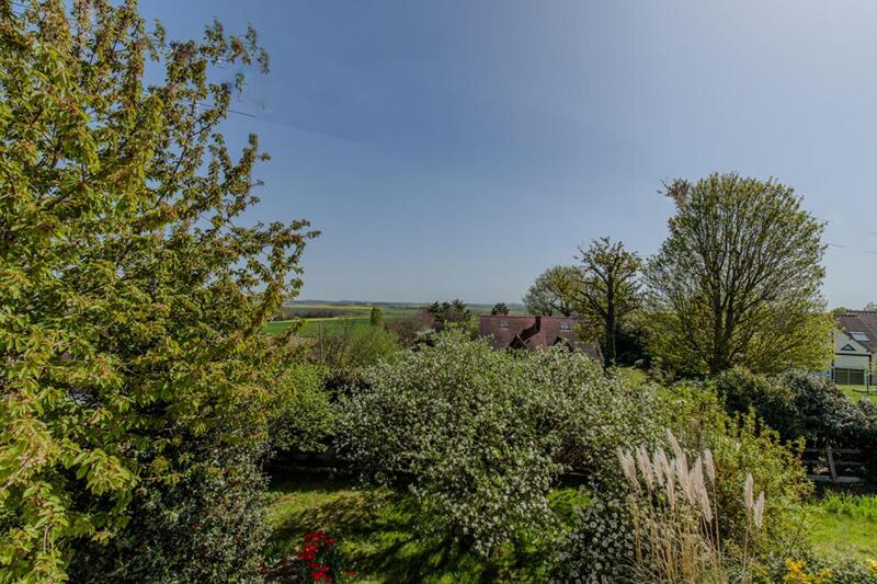 Maison - 190 m² - 7 pièces