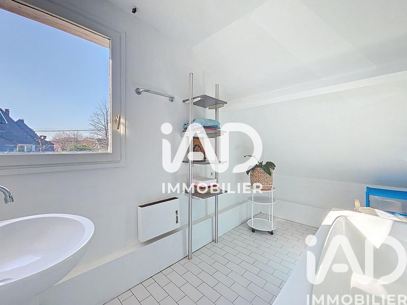 Maison - 162 m² - 6 pièces