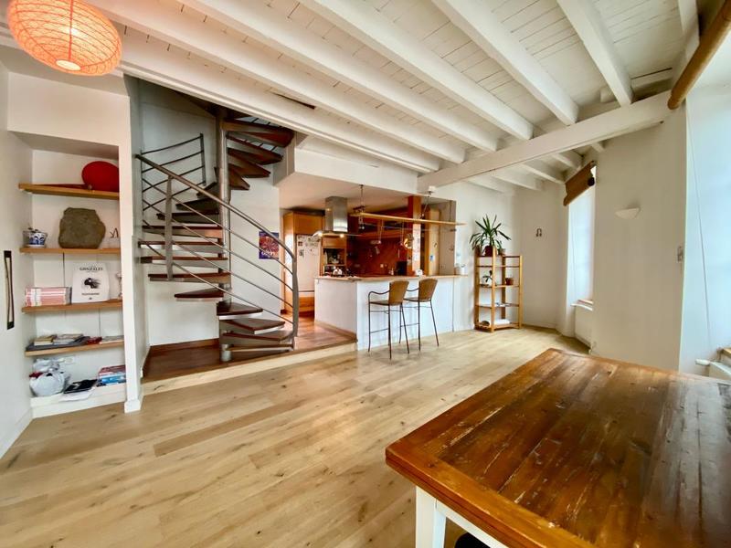 Duplex - 97 m² - 4 pièces