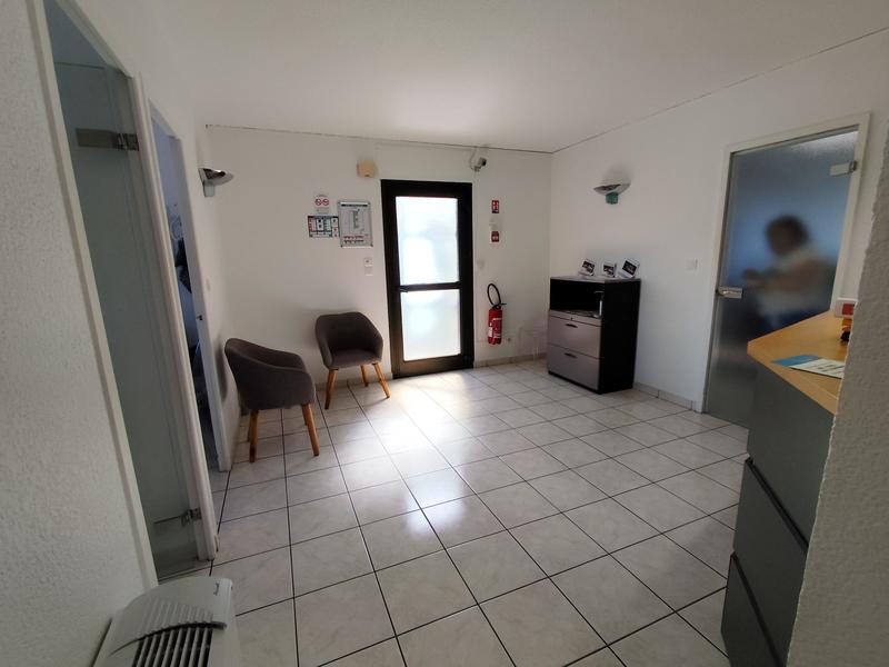 Local commercial - 190 m²