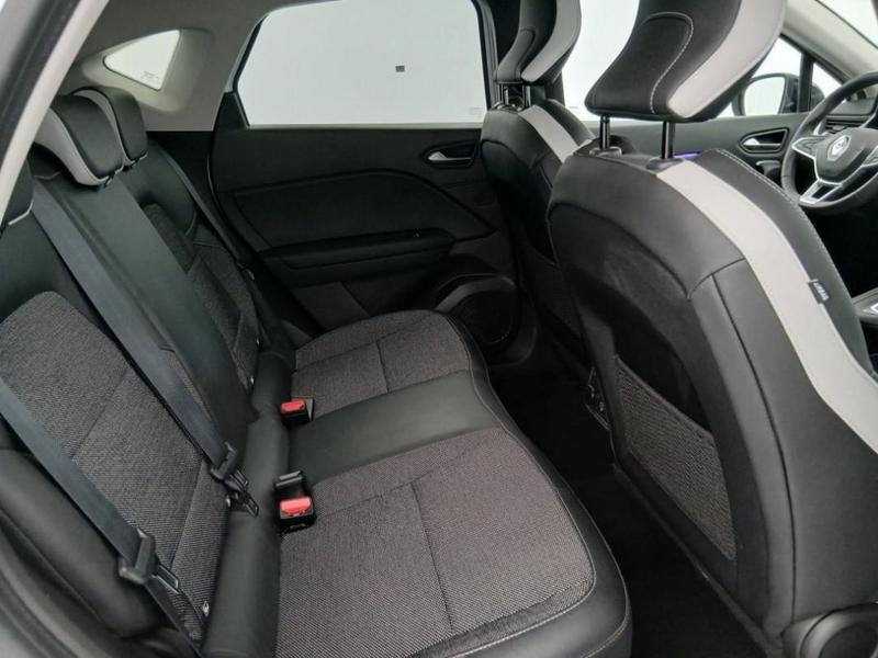 Renault Captur E-Tech Plug-in 160 Intens