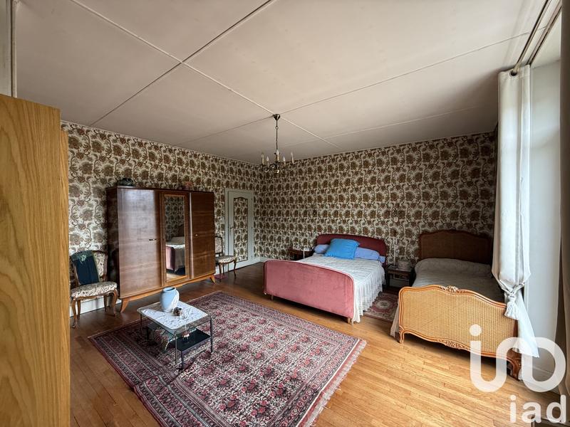 Maison de village - 221 m² - 7 pièces