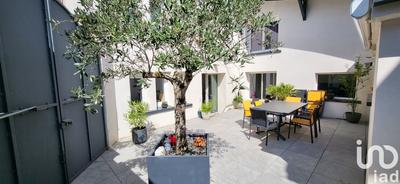 Maison - 150 m² - 5 pièces