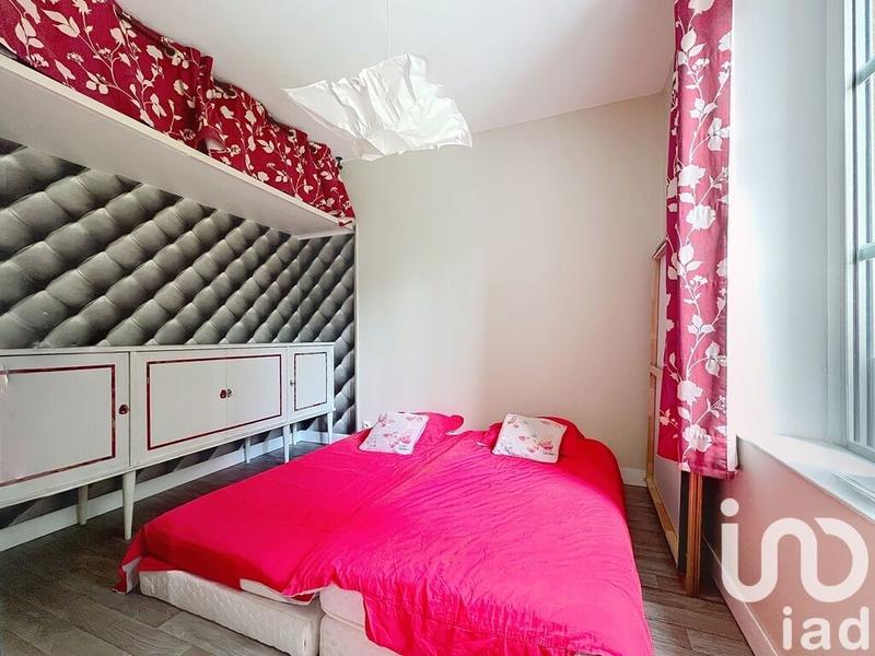 Maison - 285 m² - 13 pièces