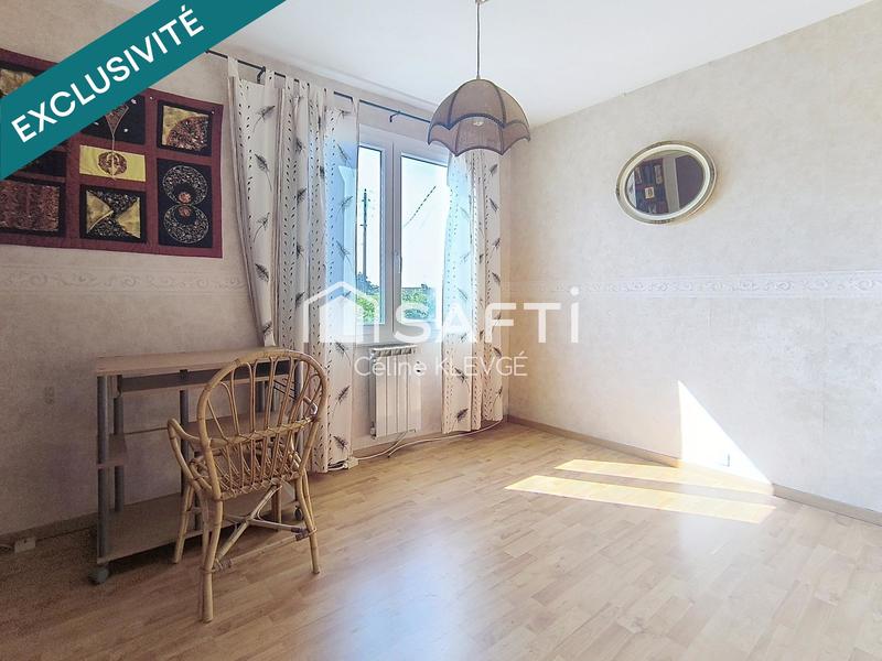 Maison - 94 m² - 5 pièces