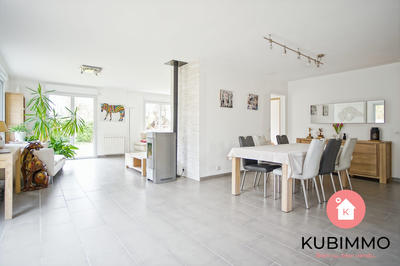 Maison - 158 m² - 6 pièces