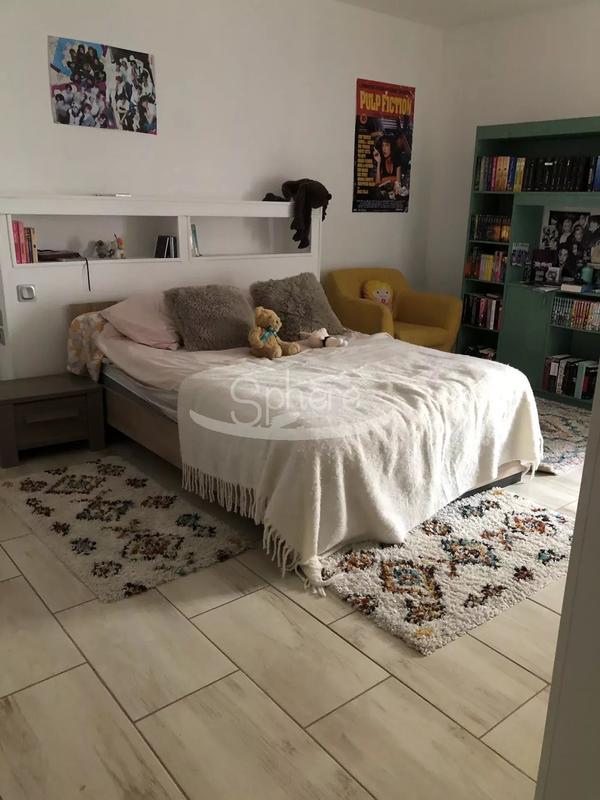 Maison de village - 155 m² - 10 pièces