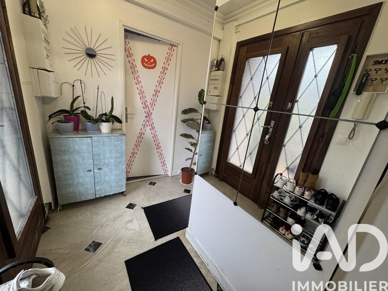 Maison - 210 m² - 9 pièces