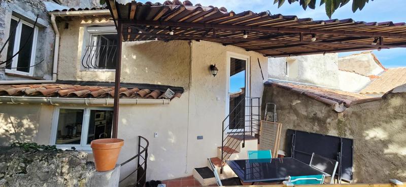 Maison de ville - 90 m² - 6 pièces